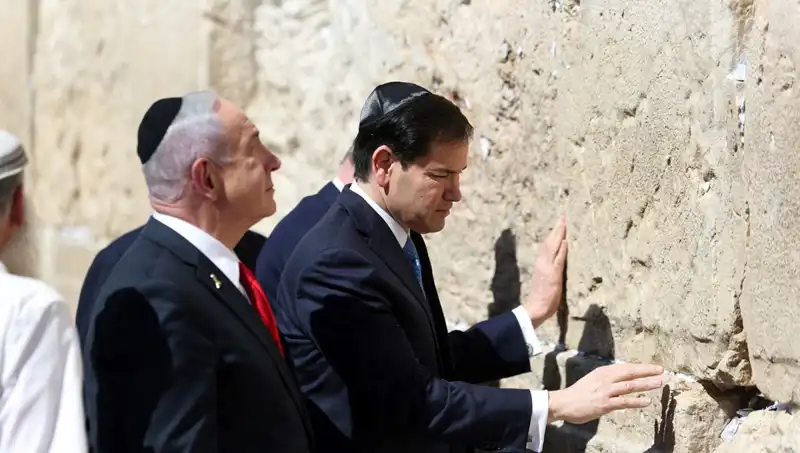 ABD'li Bakan, Netanyahu ile Gazze Üzerine Kritik Görüşme Gerçekleştirdi